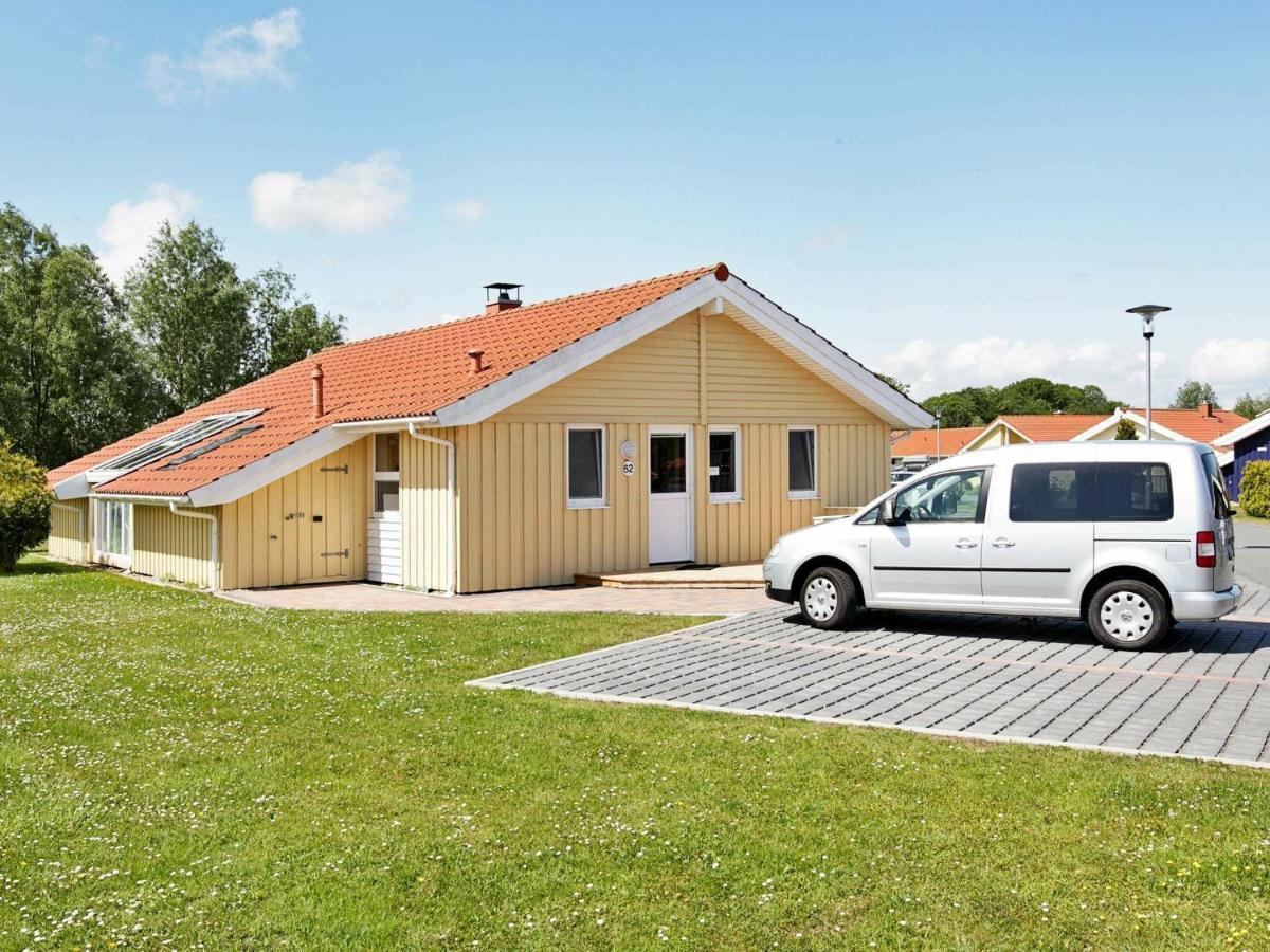 12 Person Holiday Home In Отерндорф Екстериор снимка